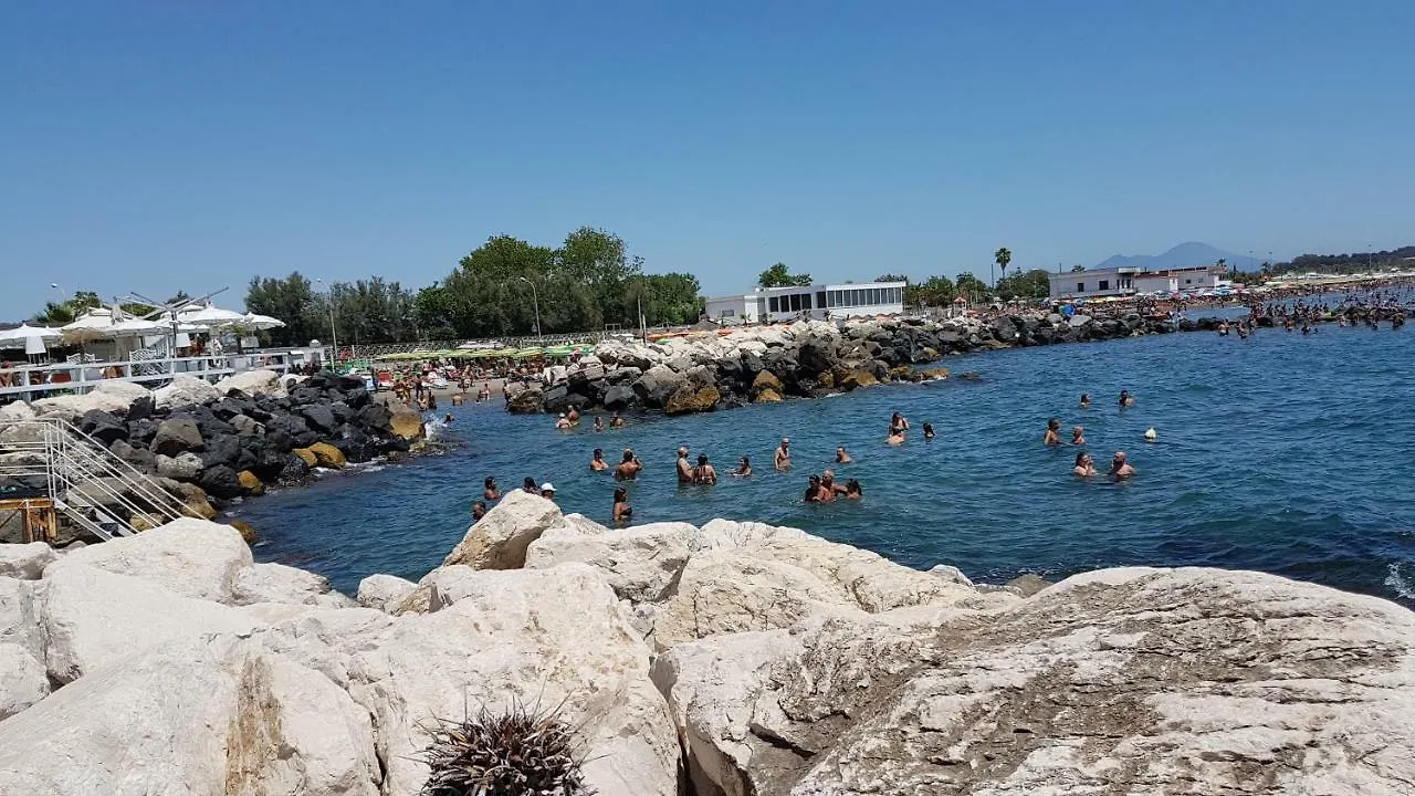 Il Salotto Di Nonna Cornelia 2 Hotel Napels
