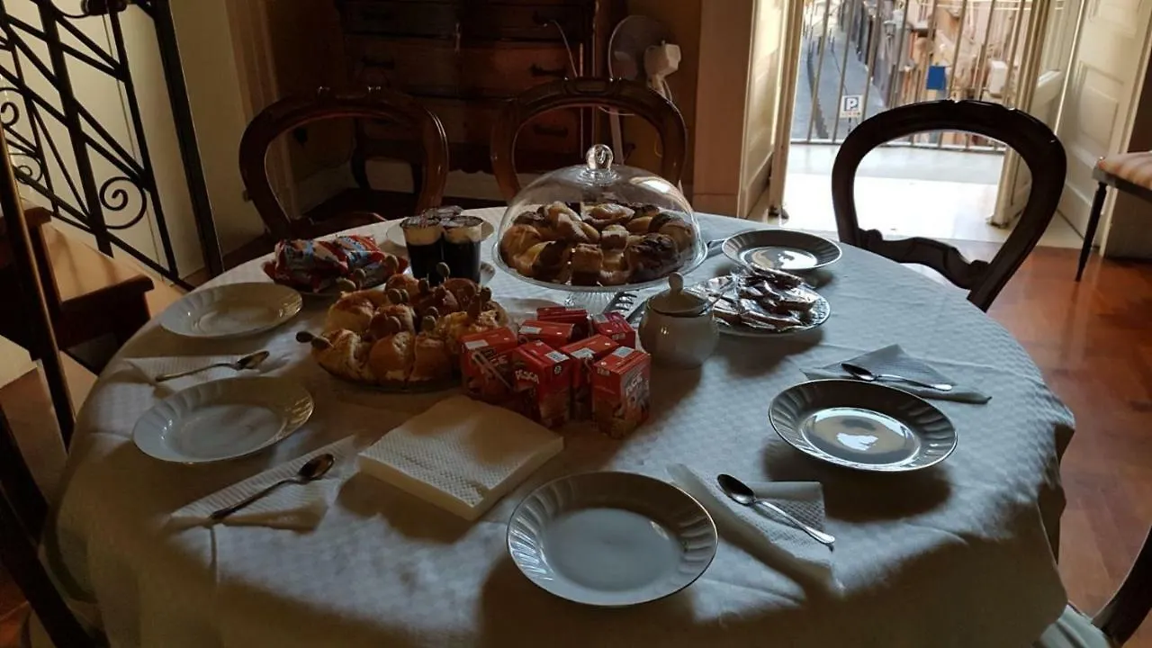Il Salotto Di Nonna Cornelia 2 Hotel Napels Gasthuis