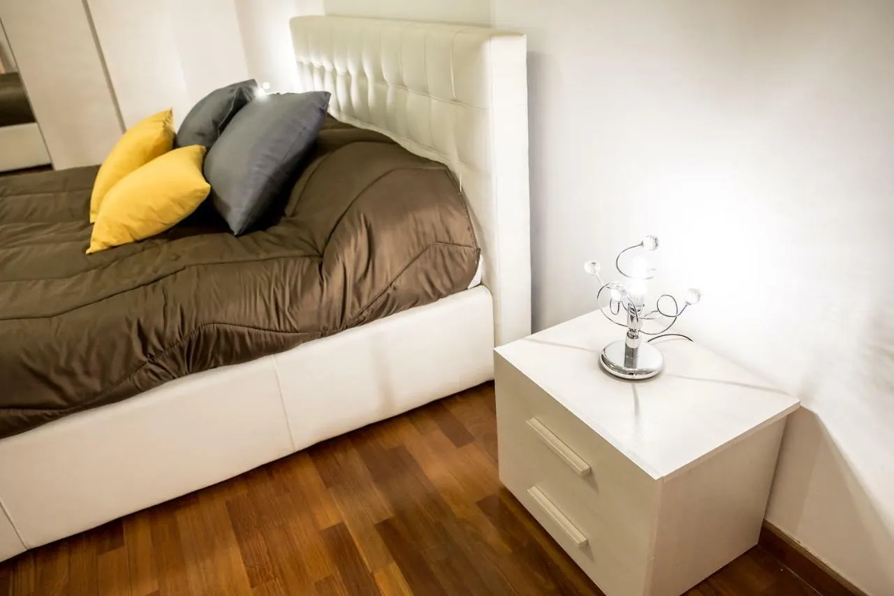Guest house Il Salotto Di Nonna Cornelia 2 Hotel Naples