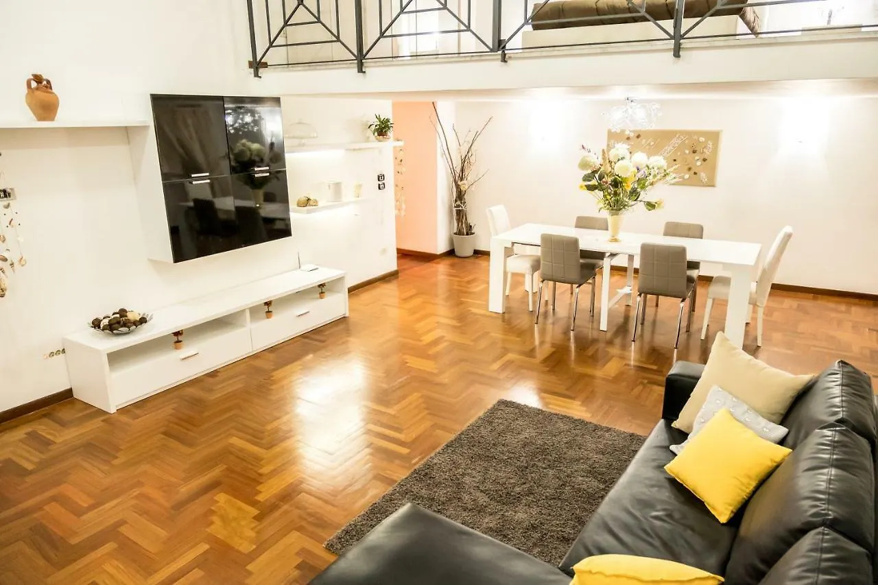 Guest house Il Salotto Di Nonna Cornelia 2 Hotel Naples